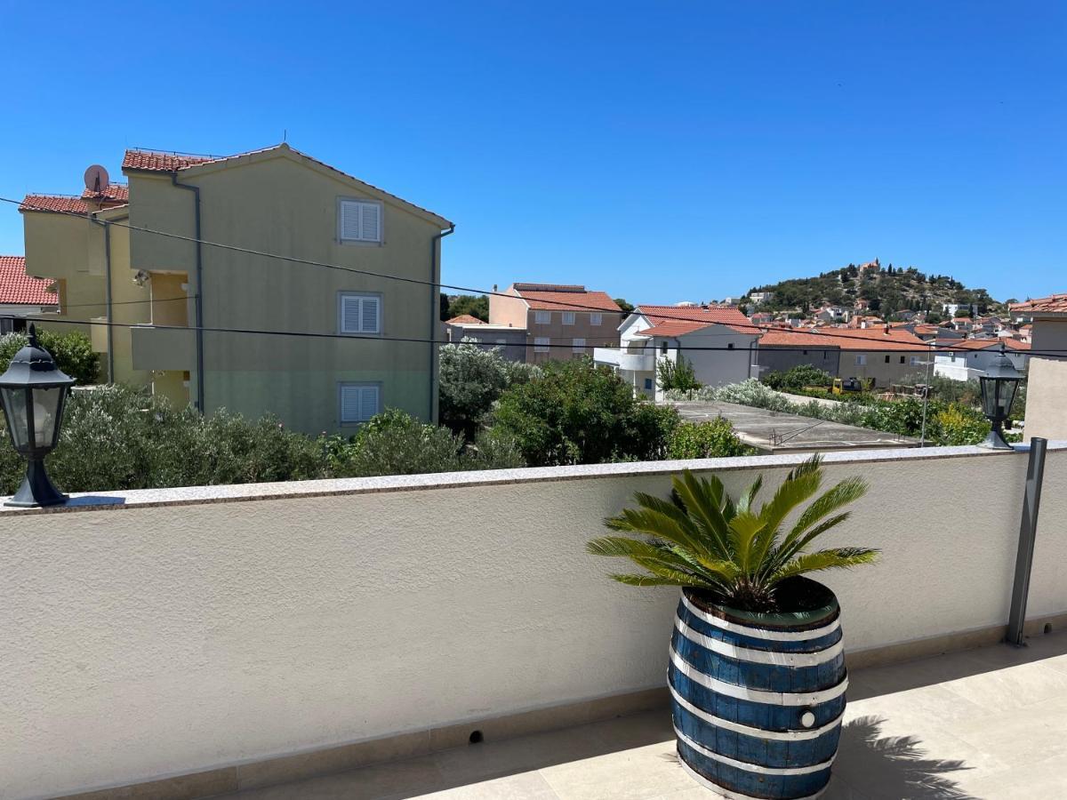 Mare I Kate Apartmani Tribalj Exterior foto