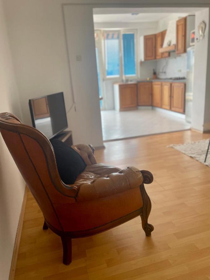 Mare I Kate Apartmani Tribalj Exterior foto