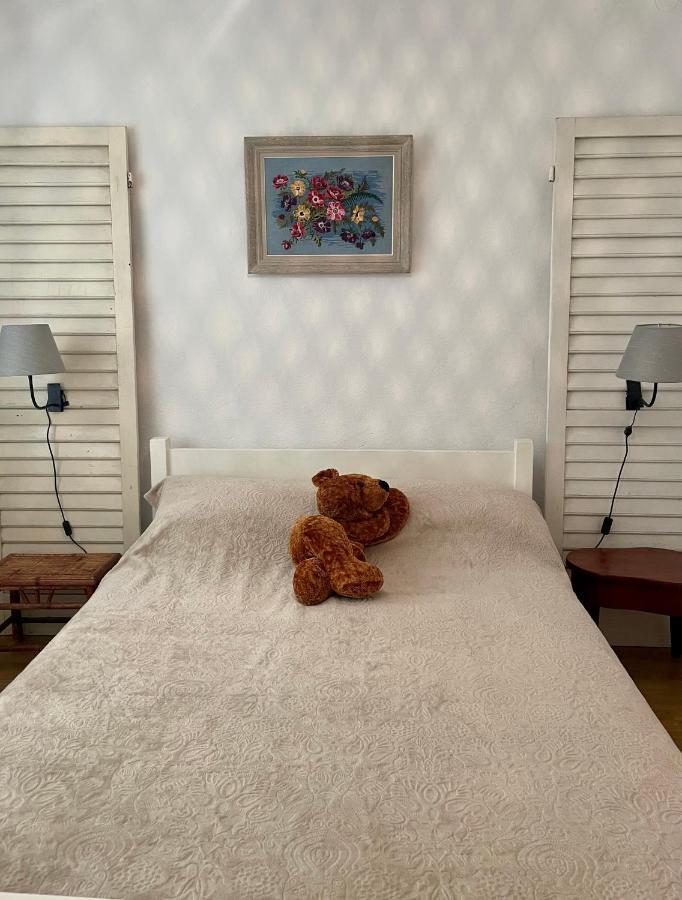 Mare I Kate Apartmani Tribalj Exterior foto