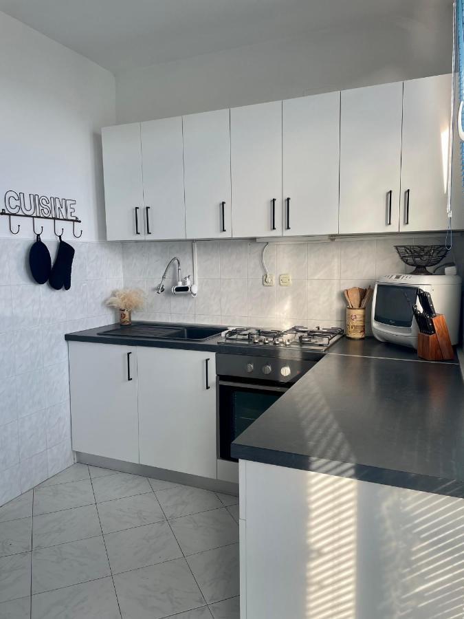 Mare I Kate Apartmani Tribalj Exterior foto