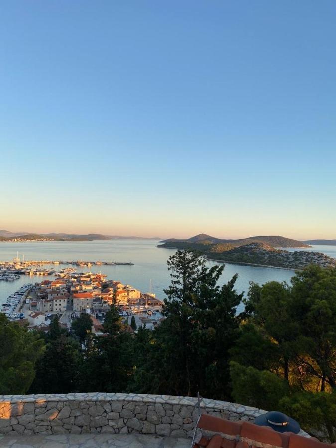 Mare I Kate Apartmani Tribalj Exterior foto